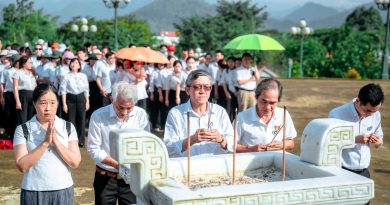 Hành trình về nguồn – Tiếp nối truyền thống, lan tỏa nghĩa tình người thầy thuốc Hành trình về nguồn – Tiếp nối truyền thống, lan tỏa nghĩa tình người thầy thuốc